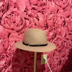 Nordstrom Tan Fedora with Black Band